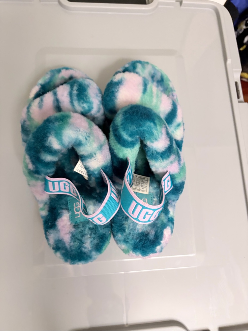 UGG Tie-Dye Fluff Slides